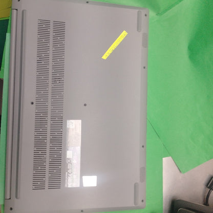 LAPTOP LENOVO IDEAPAD 1 15AMN7 (2023) 256 GB SSD 8 GB RAM (SEMINUEVO)