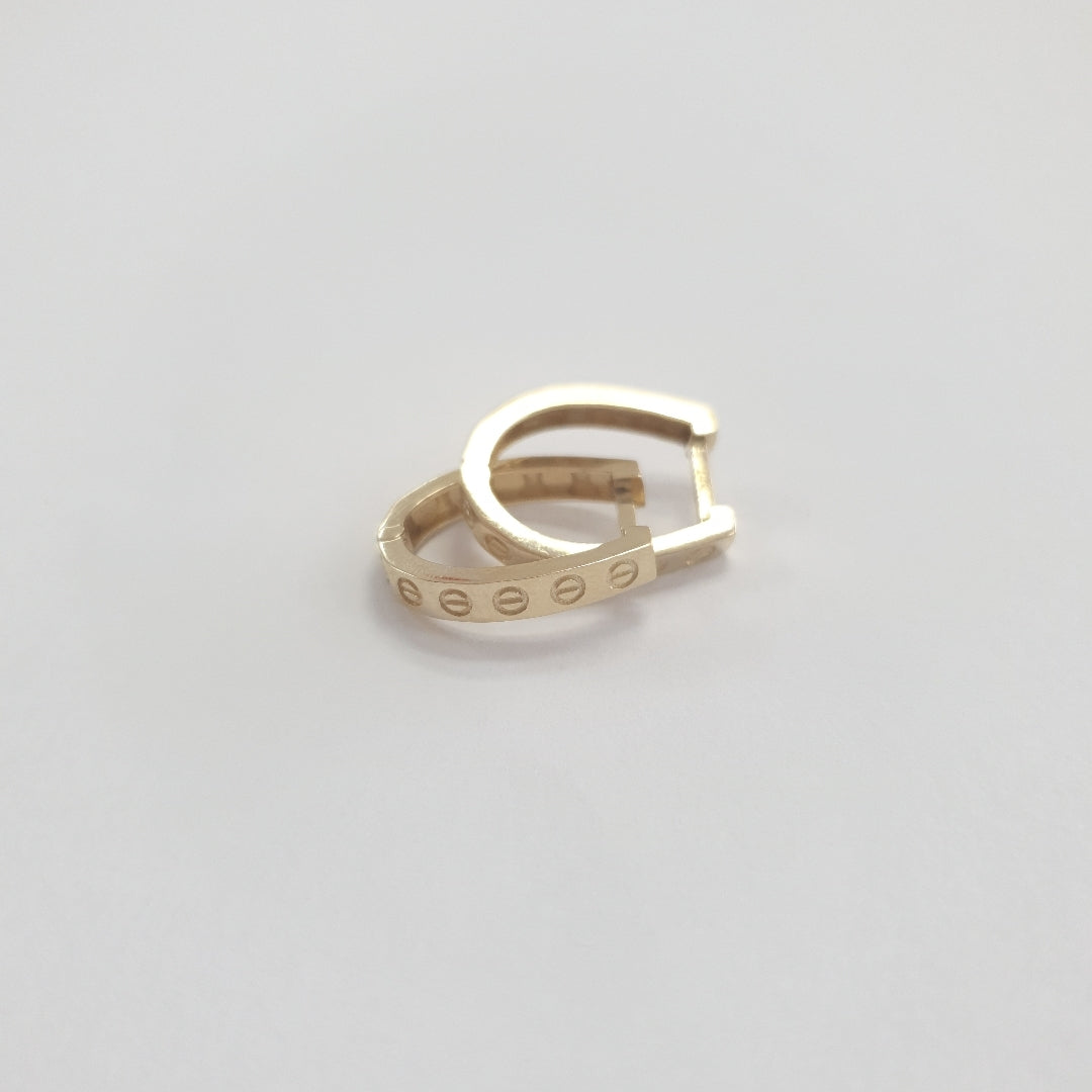 HUGGIES ORO 14K 2.6 (NUEVO)
