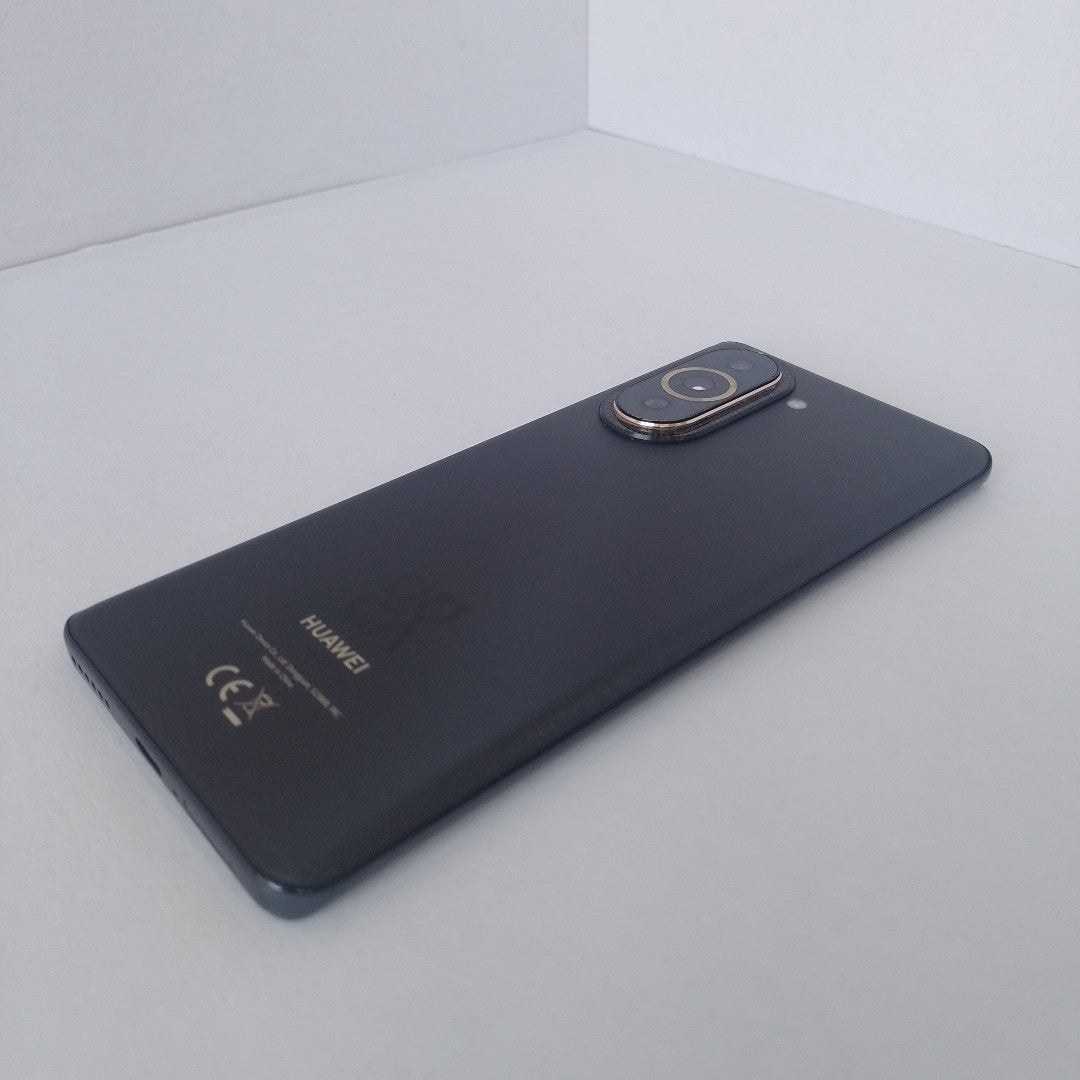 CELULAR HUAWEI NOVA 10 PRO GLA-LX3 256 GB 8 GB RAM (SEMINUEVO)