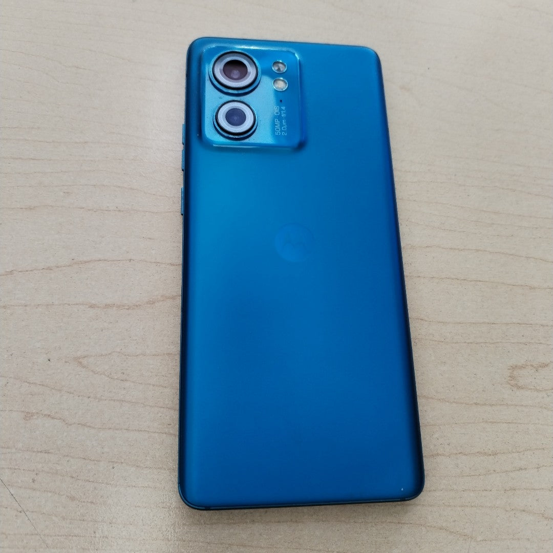CELULAR MOTOROLA EDGE 40 XT2303-2 (2023) 256 GB 8 GB RAM (SEMINUEVO)