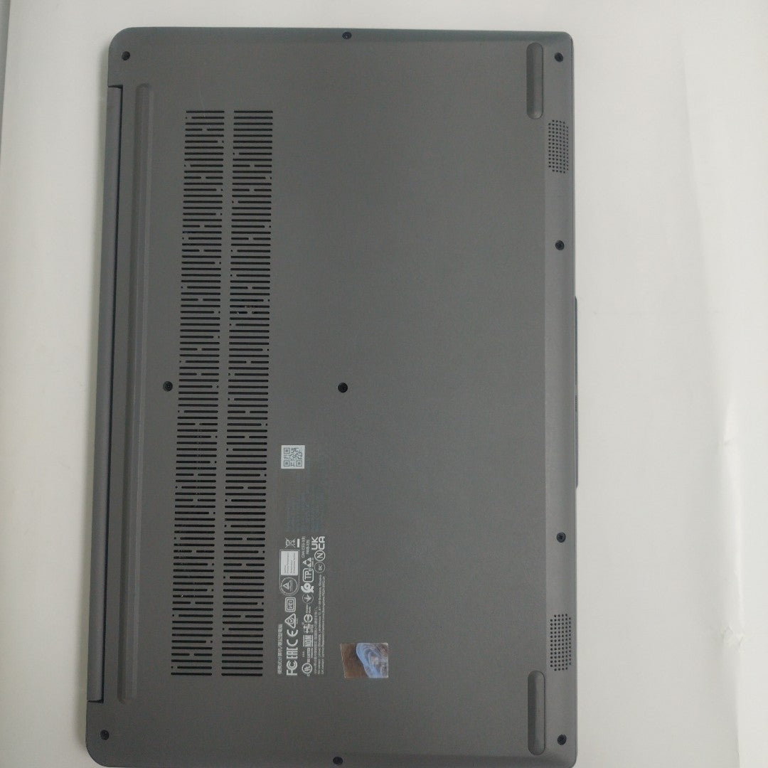 LAPTOP LENOVO IDEAPAD 1 15AMN7 (2023) 256 GB SSD 8 GB RAM (SEMINUEVO)