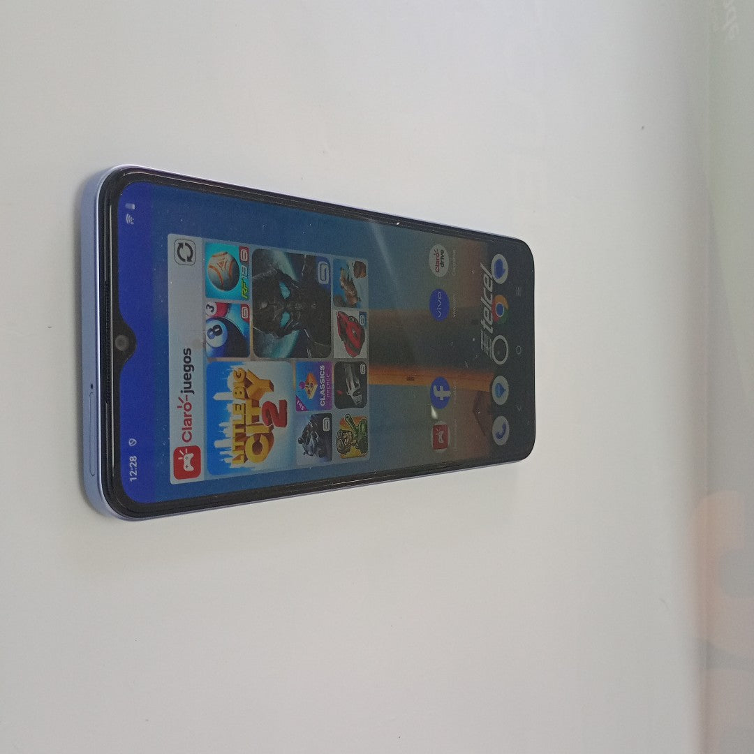 CELULAR VIVO Y22S V2206 128 GB 4 GB RAM (SEMINUEVO)