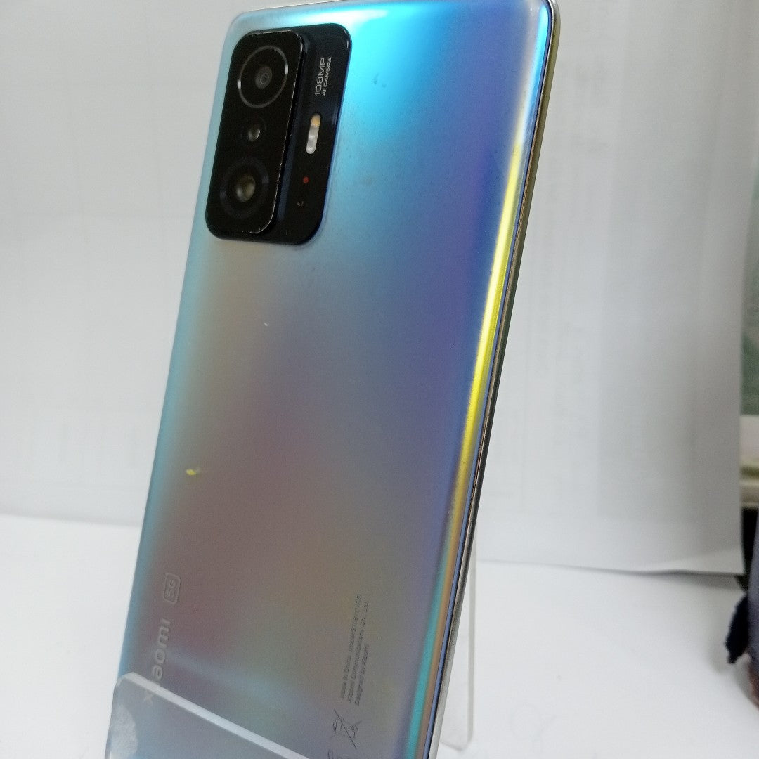 CELULAR XIAOMI 11T 21081111RG 256 GB 8 GB RAM (SEMINUEVO)