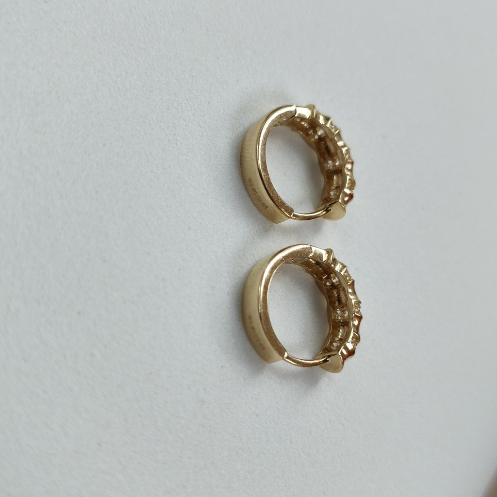 HUGGIES ORO 14K 2.5 (NUEVO)