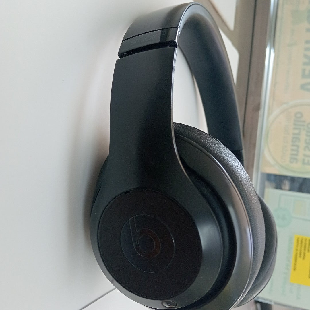 AUDIFONOS BEATS STUDIO 3 INALAMBRICO ON EAR (SEMINUEVO)