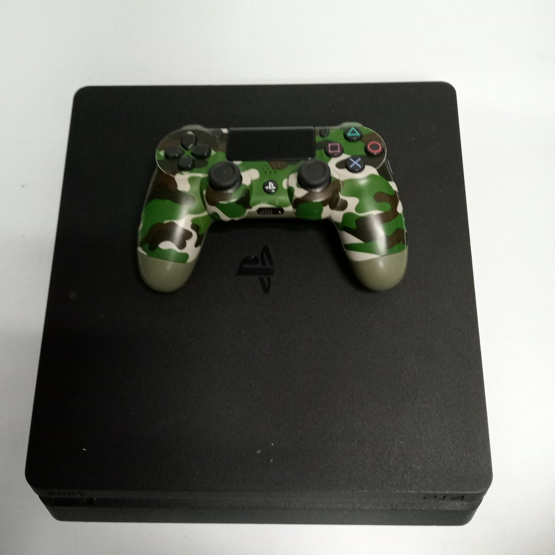 CONSOLA DE VIDEOJUEGO SONY PS4 SLIM 1 TB (SEMINUEVO)