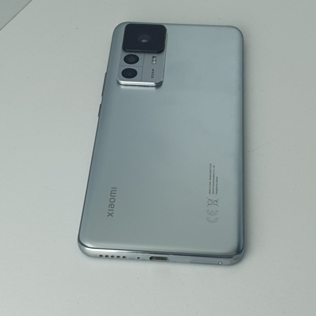 CELULAR XIAOMI 12T PRO 22081212UG 256 GB 8 GB RAM (SEMINUEVO)