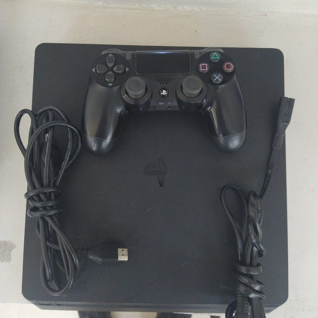 CONSOLA DE VIDEOJUEGO SONY PS4 SLIM 1 TB (SEMINUEVO)
