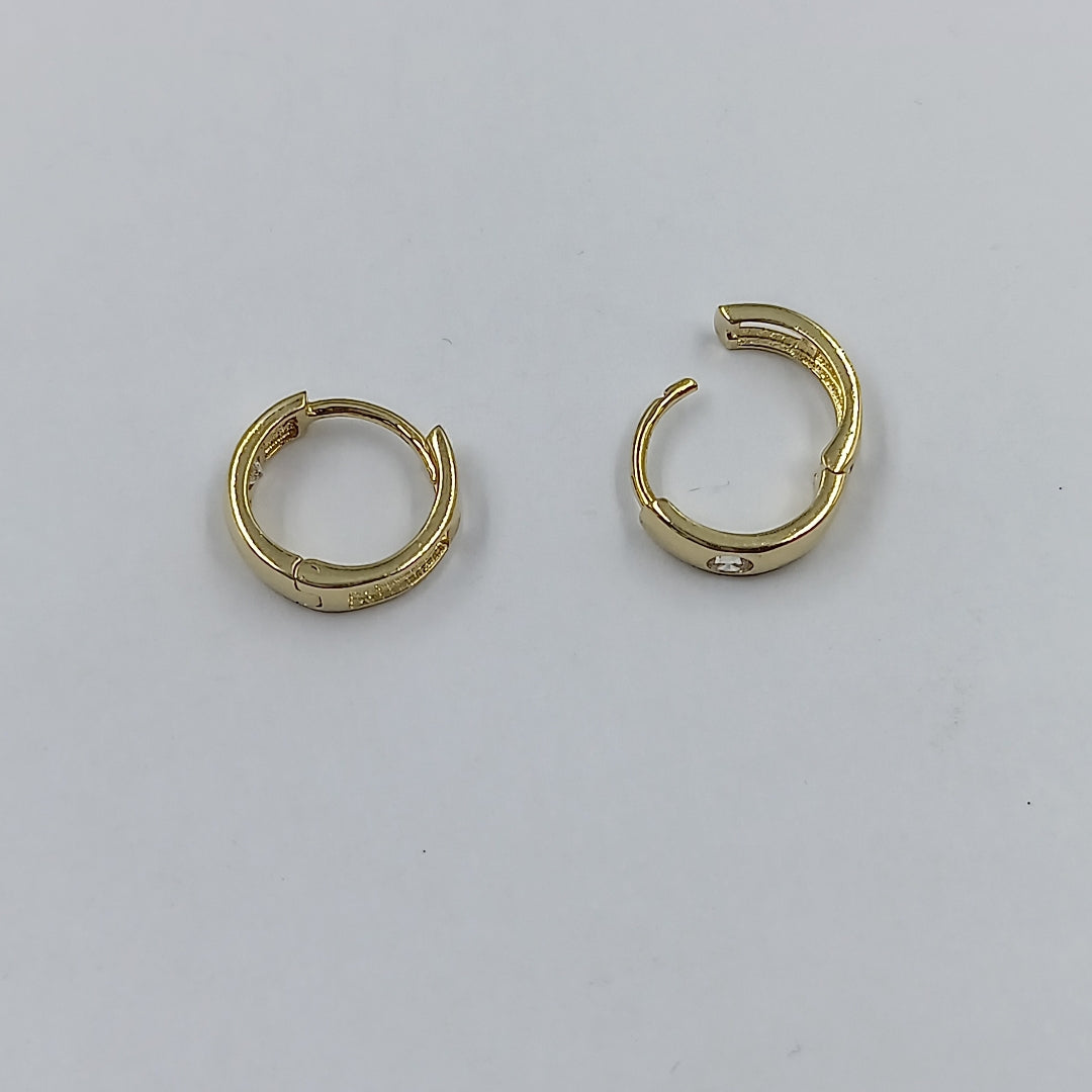 HUGGIES ORO 14K 1.4 (NUEVO)