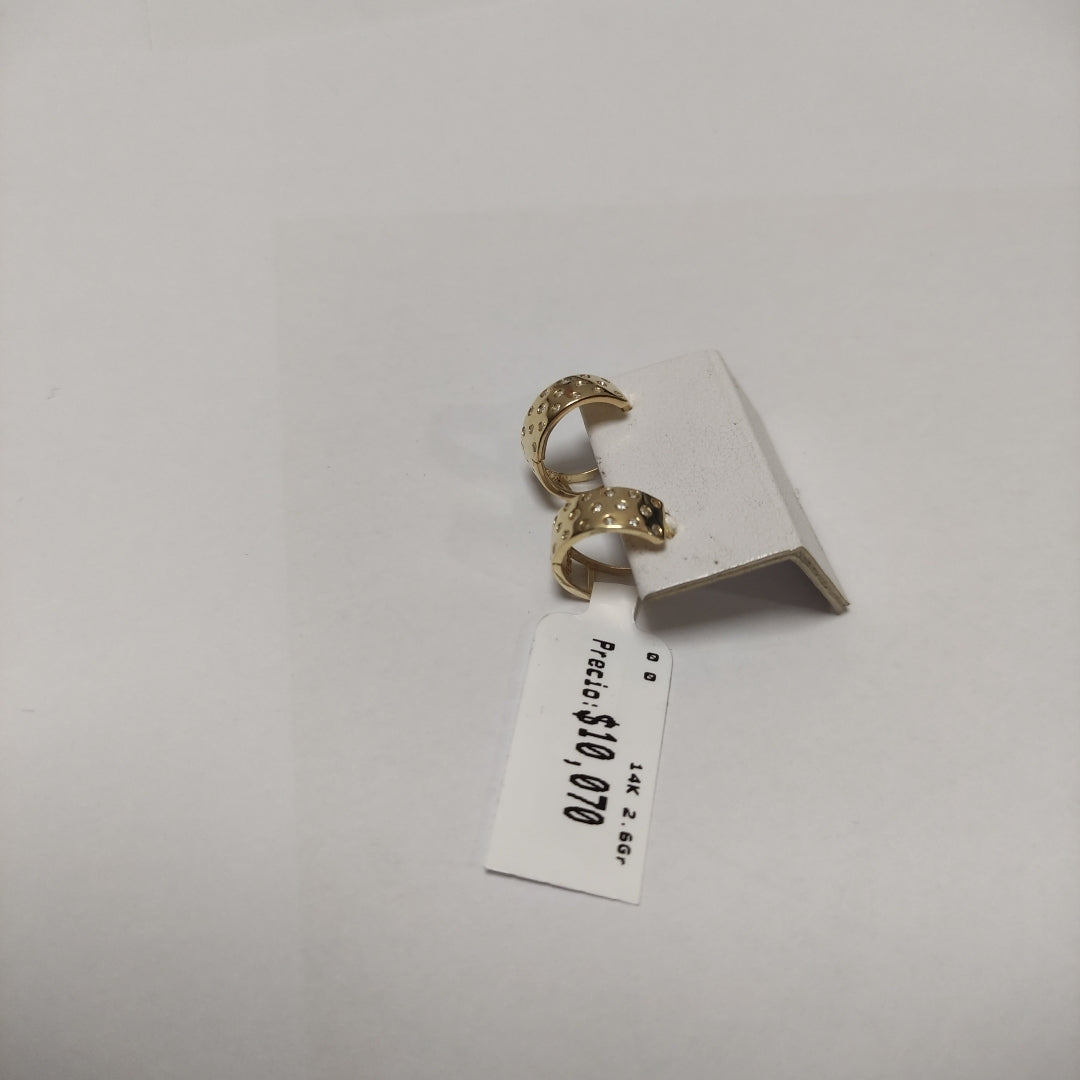 HUGGIES ORO 14K 2.6 (NUEVO)
