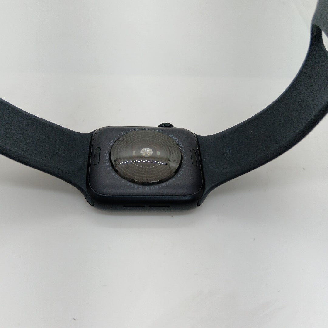 SMARTWATCH APPLE SE 2 ALUMINIO A2723 44 MM GPS (SEMINUEVO)