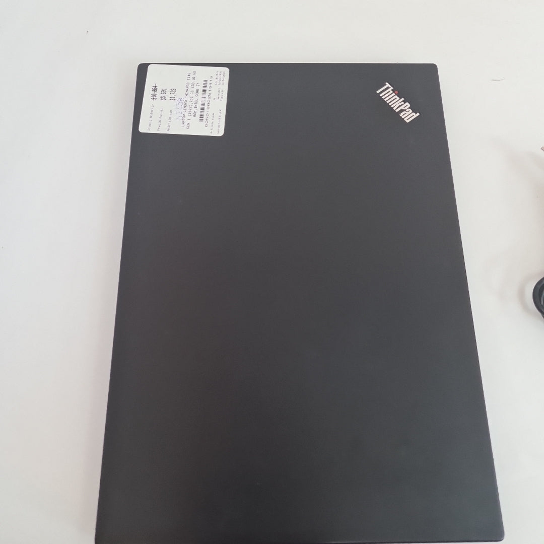 LAPTOP LENOVO THINKPAD T14S GEN 1 (2022) 256 GB SSD 16 GB RAM (SEMINUEVO)