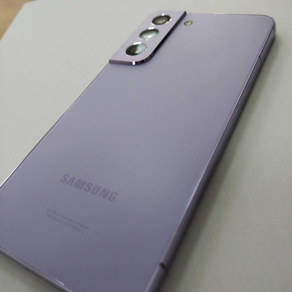 CELULAR SAMSUNG GALAXY S22 SM-S901E 256 GB 8 GB RAM (SEMINUEVO)