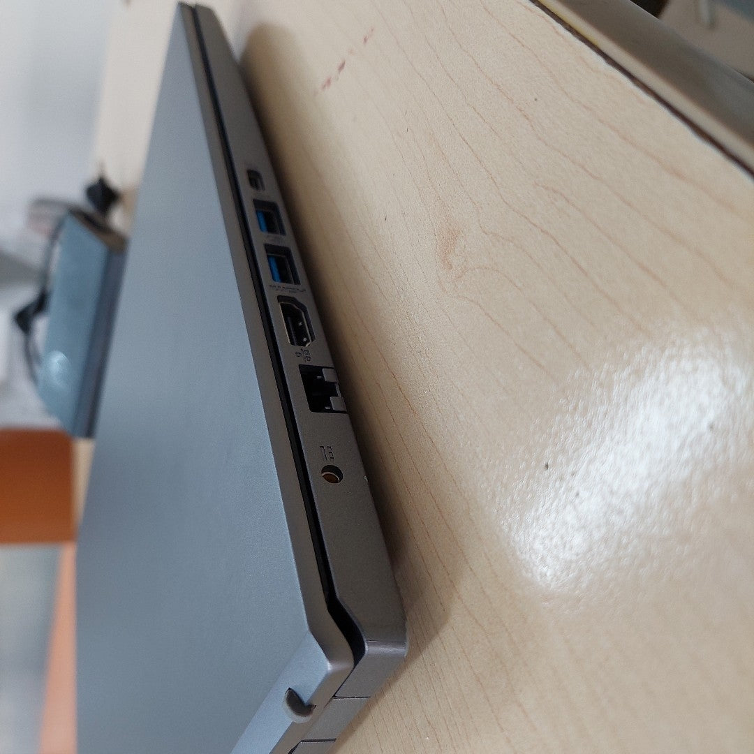 LAPTOP ACER ASPIRE 5 A515-57-578D (2023) 512 GB SSD 16 GB RAM (SEMINUEVO)