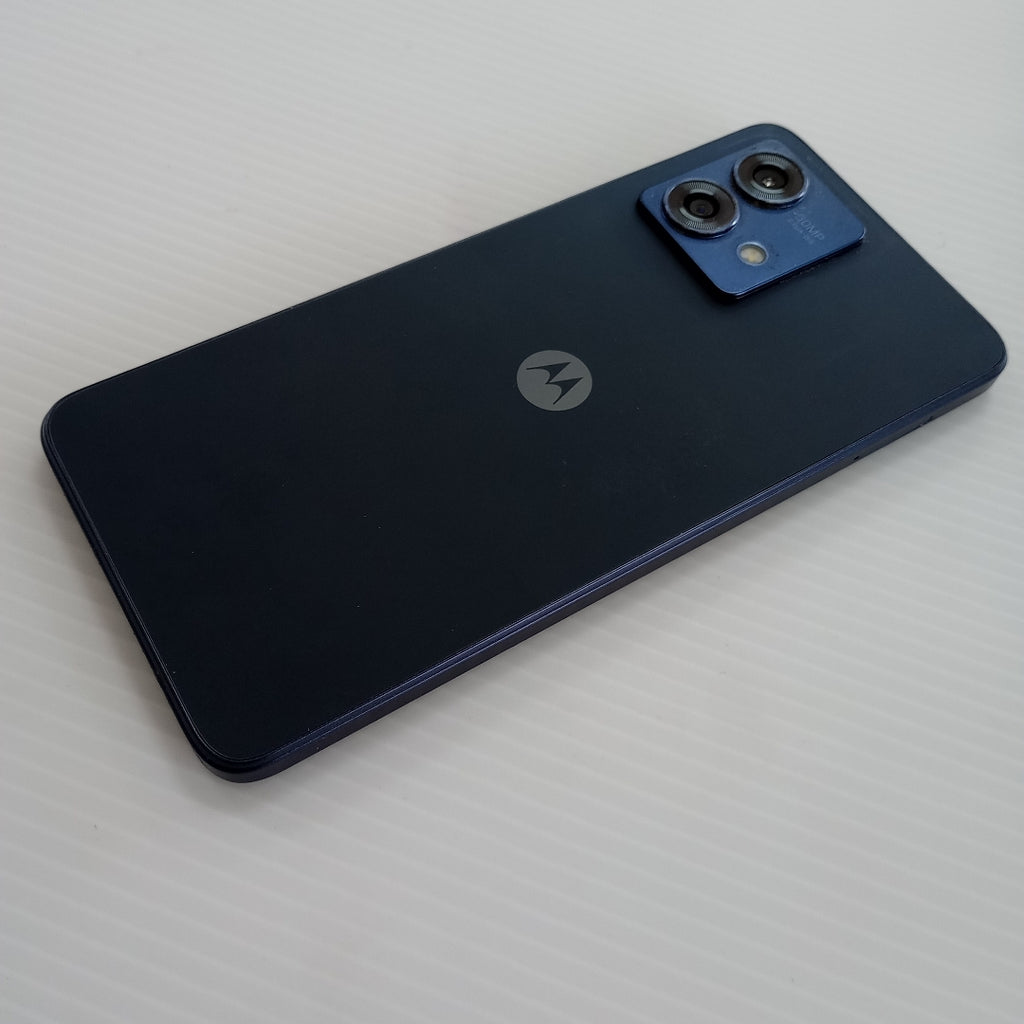 CELULAR MOTOROLA MOTO G84 XT2347-2 (2023) 256 GB 12 GB RAM (SEMINUEVO)