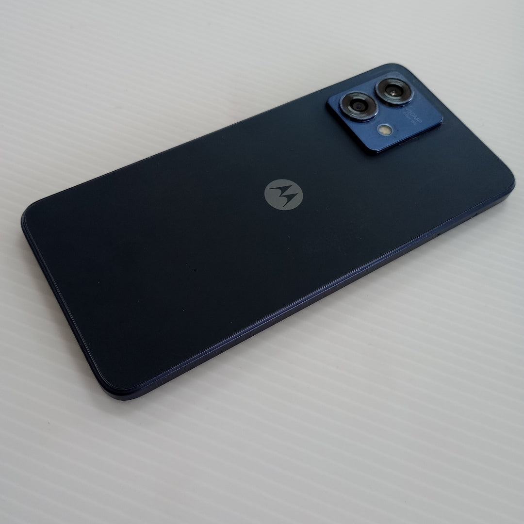 CELULAR MOTOROLA MOTO G84 XT2347-2 (2023) 256 GB 12 GB RAM (SEMINUEVO)