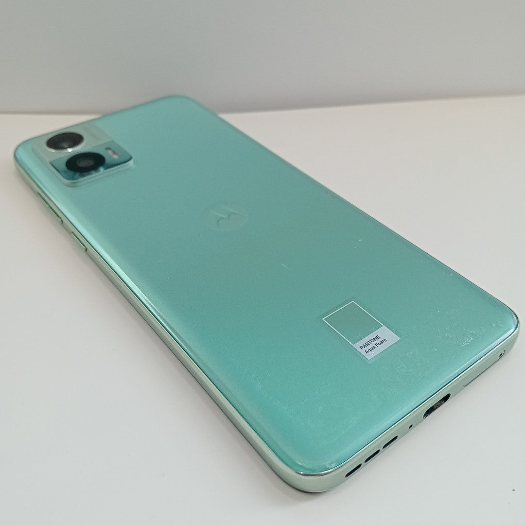 CELULAR MOTOROLA EDGE 30 NEO XT2245-1 128 GB 8 GB RAM (SEMINUEVO)