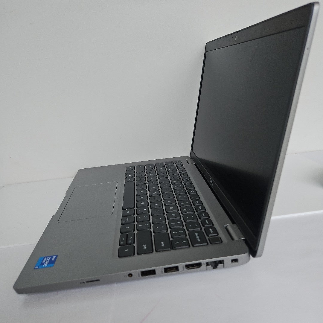 LAPTOP DELL LATITUDE 5420 (2022) 512 GB SSD 16 GB RAM (SEMINUEVO)