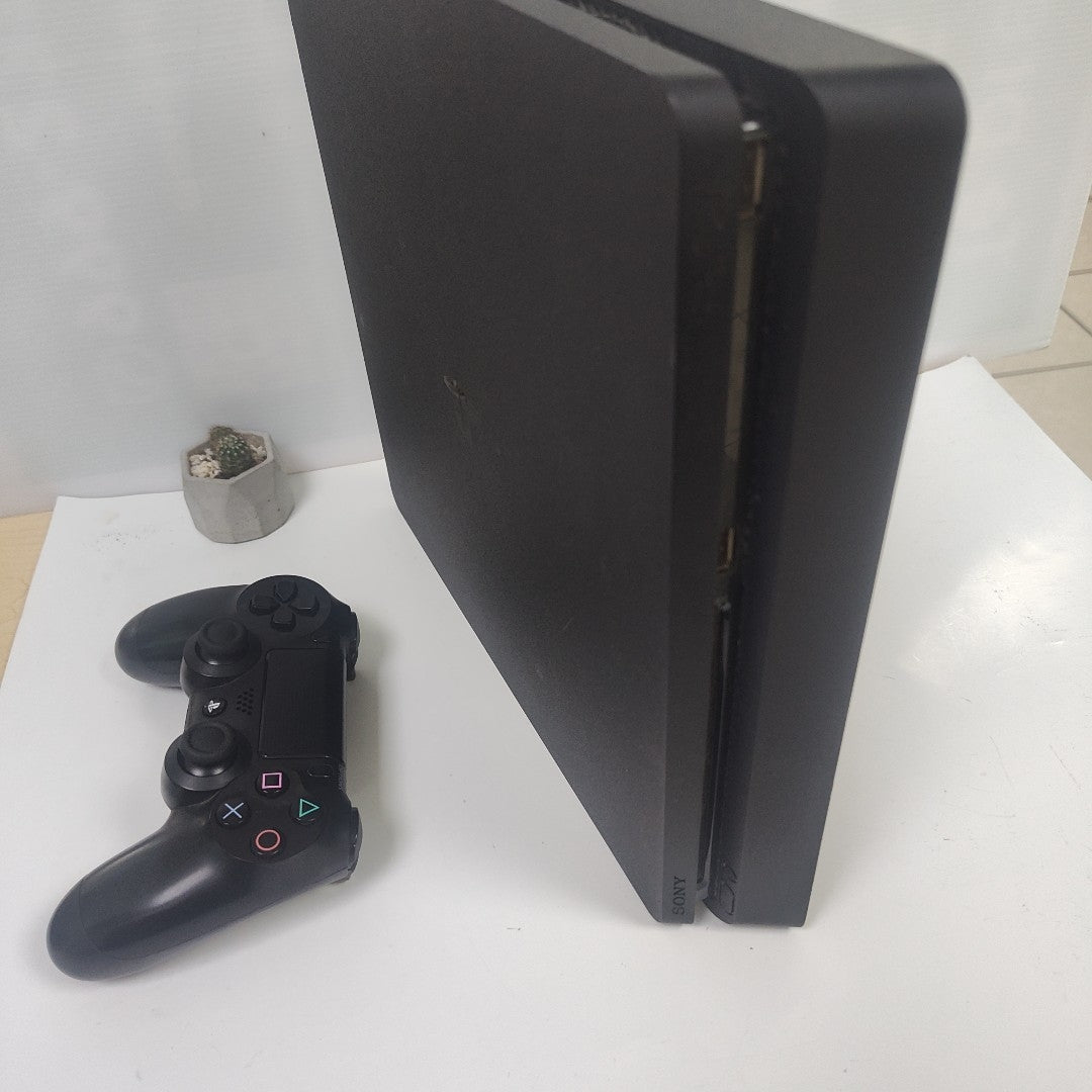 CONSOLA DE VIDEOJUEGO SONY PS4 SLIM 500 GB  (SEMINUEVO)