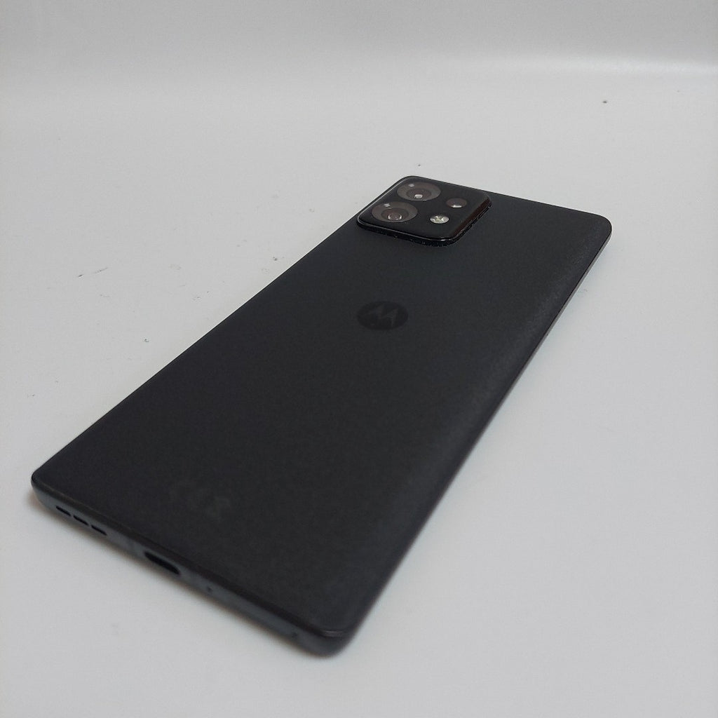 CELULAR MOTOROLA EDGE 40 PRO XT2301-4 256 GB 12 GB RAM (SEMINUEVO)