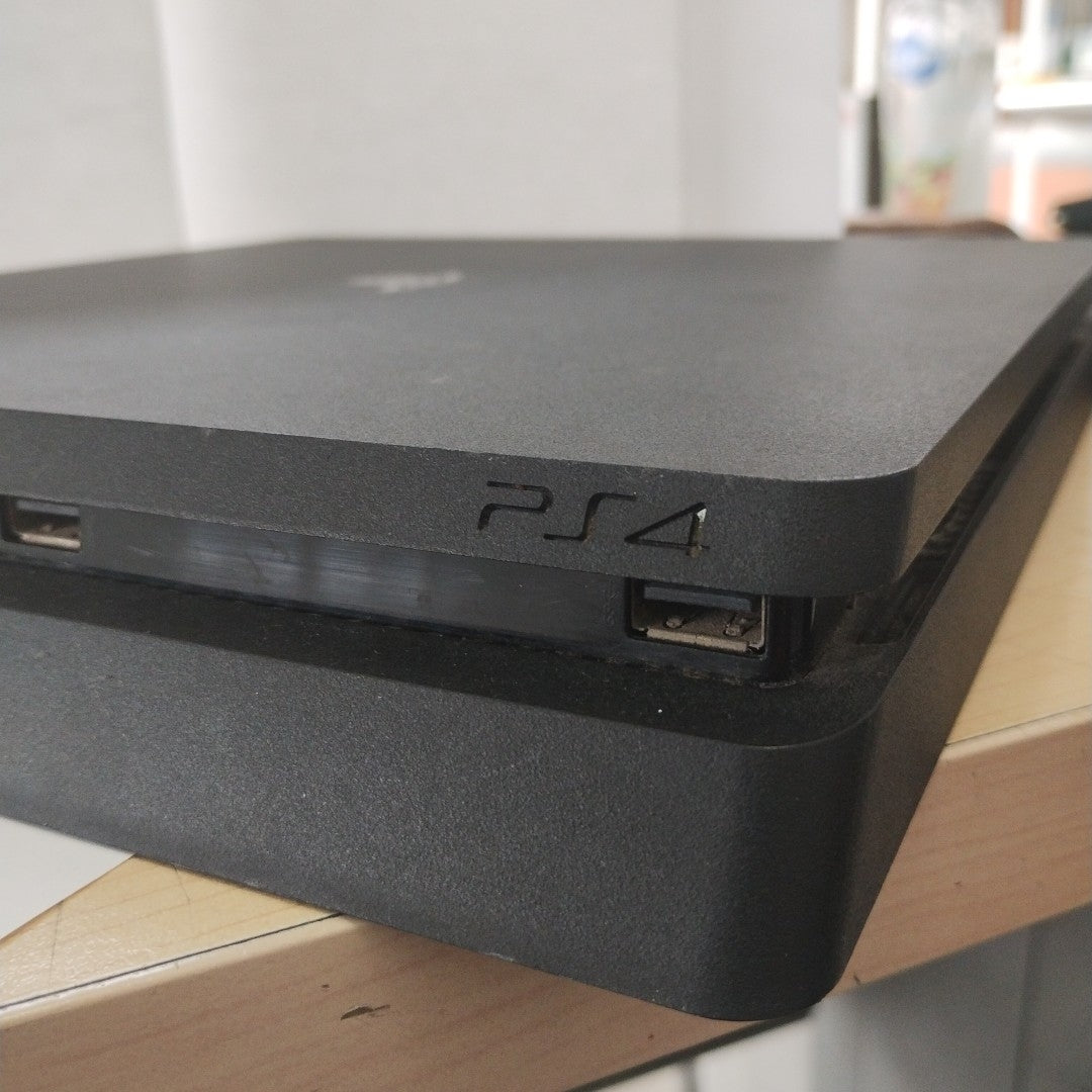 CONSOLA DE VIDEOJUEGO SONY PS4 500 GB  (SEMINUEVO)