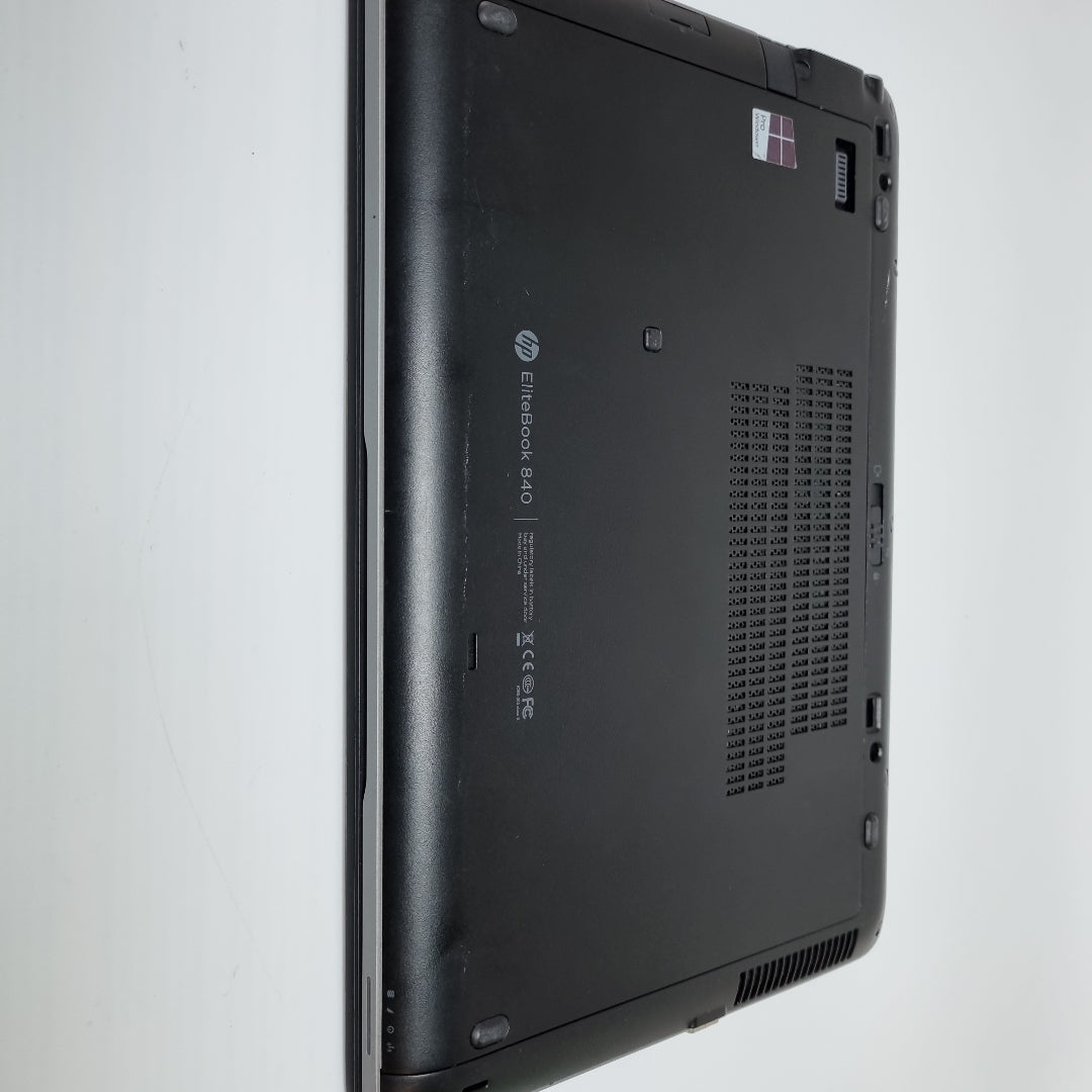 LAPTOP HP ELITEBOOK 840 G6 (2020) 256 GB SSD 16 GB RAM (SEMINUEVO)