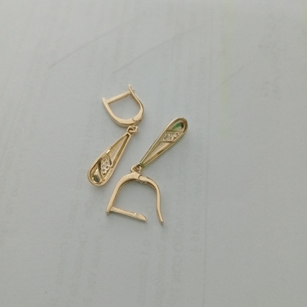 BROQUELES ORO 14K 2.6 (NUEVO)