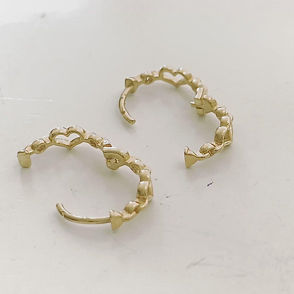 HUGGIES ORO 10K 1.5 (NUEVO)