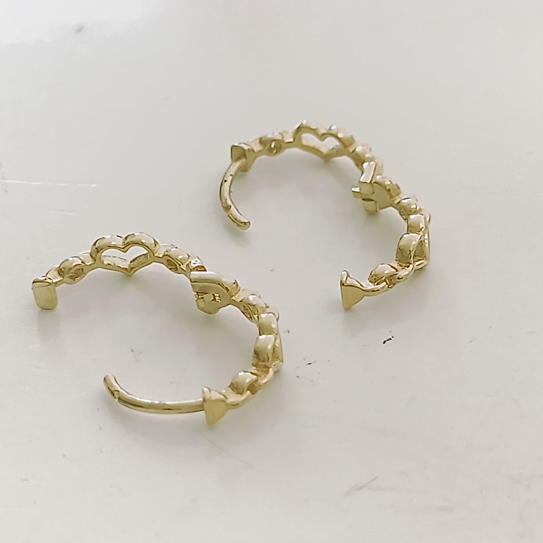 HUGGIES ORO 10K 1.5 (NUEVO)