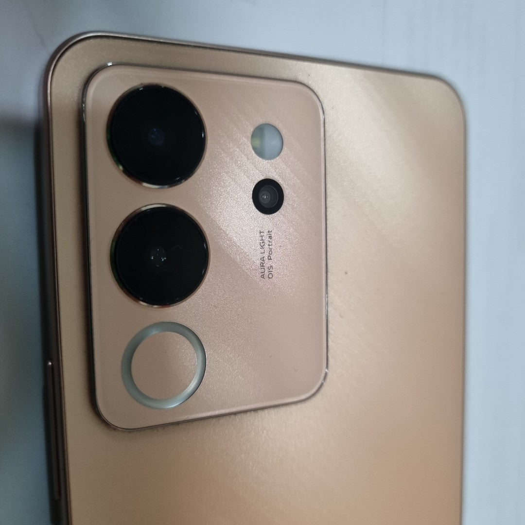 CELULAR VIVO V30 LITE V2314 (2023) 256 GB 12 GB RAM (SEMINUEVO)