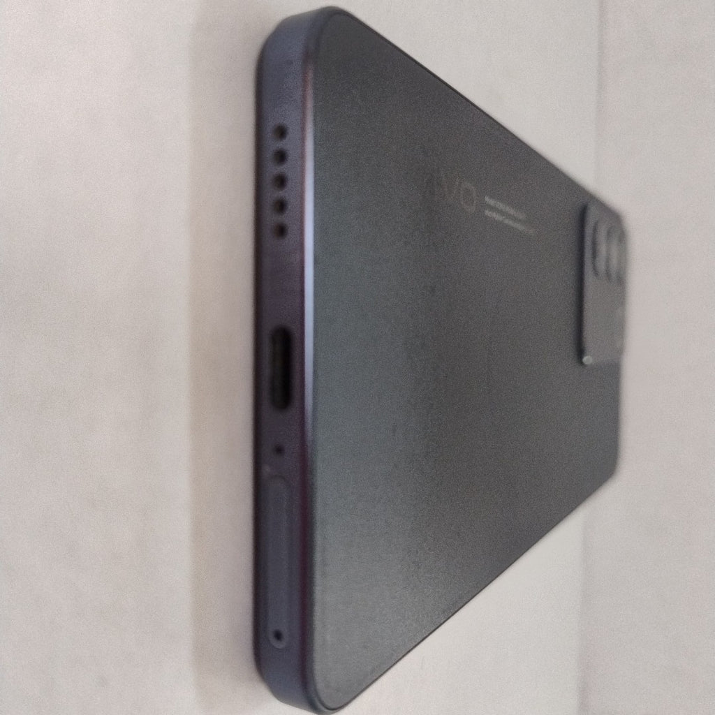 CELULAR VIVO V25E V2242 (2022) 256 GB 8 GB RAM (SEMINUEVO)
