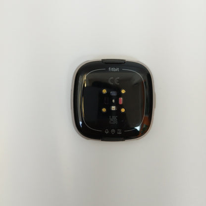 SMARTWATCH FITBIT VERSA 4 40 MM GPS (SEMINUEVO)