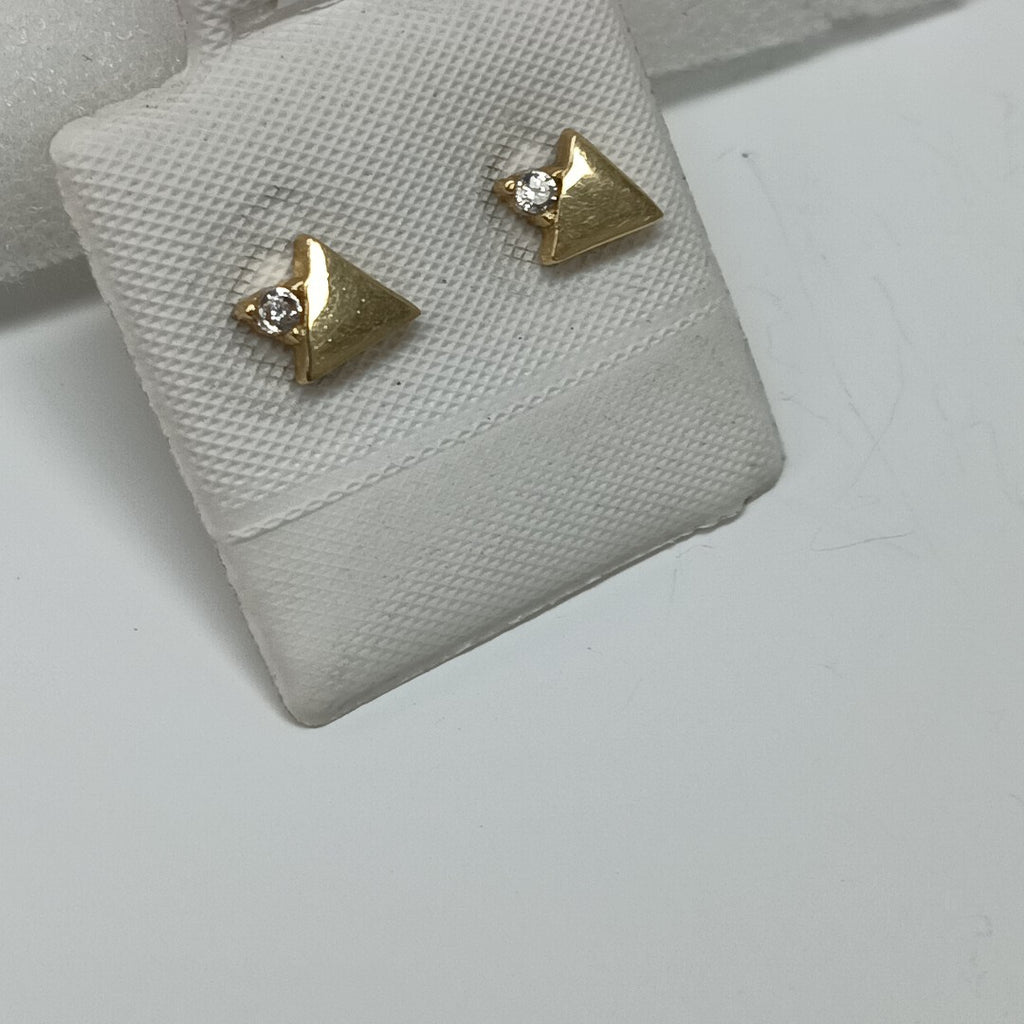 10005BRO21900B219 FRD3 BROQUEL DE TRIANGULO CON UNA CIRCONIA ORO 14K 1GRS (NUEVO)