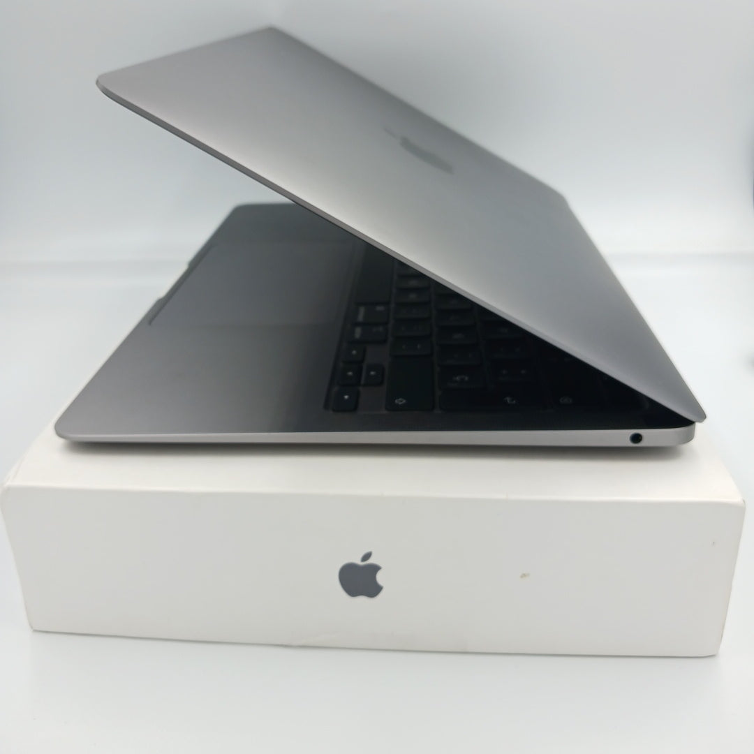 LAPTOP APPLE MACBOOK AIR 13&quot; 2020 1.1 A2179 256 GB SSD 8 GB RAM (SEMINUEVO)