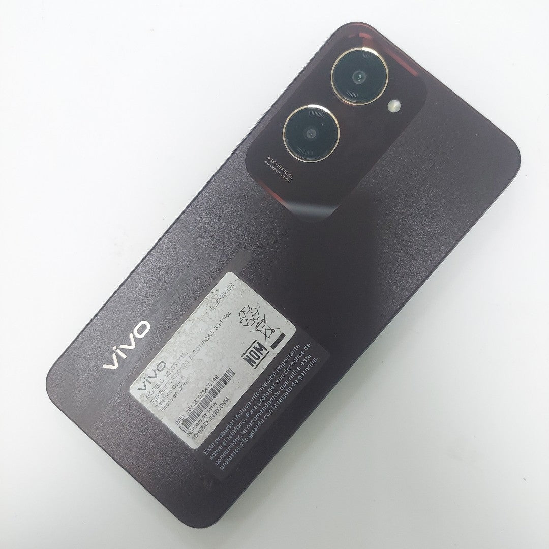 CELULAR VIVO Y18 V2333 256 GB 8 GB RAM (SEMINUEVO)
