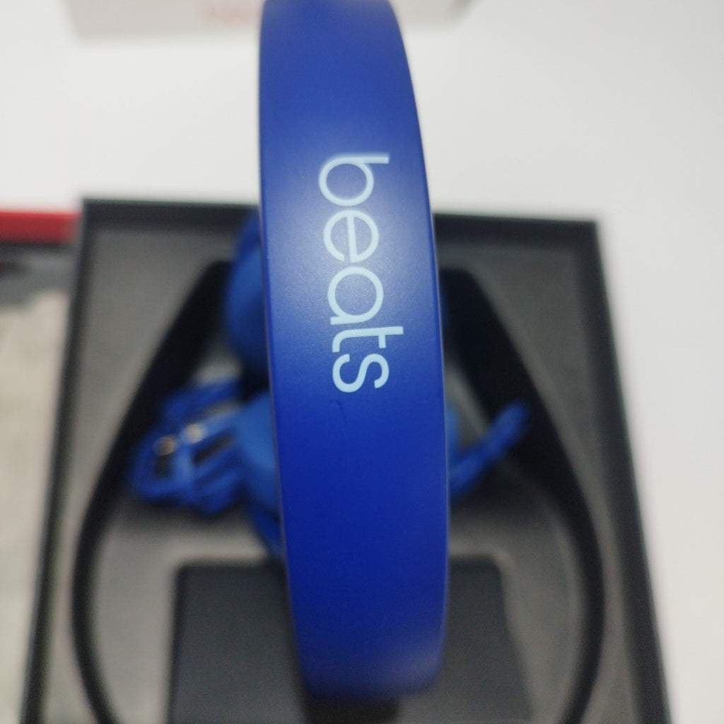 AUDIFONOS BEATS EP A1746 ALAMBRICO ON EAR (SEMINUEVO)