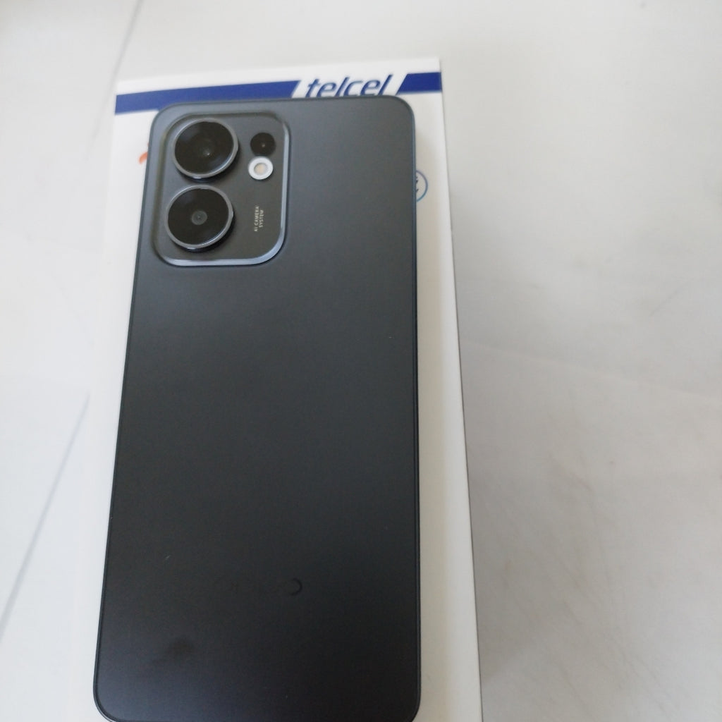 CELULAR OPPO  RENO 13F 5G CPH2699 (2025) 256 GB 12 GB RAM (SEMINUEVO)