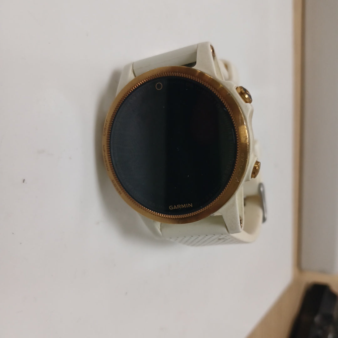 SMARTWATCH GARMIN FENIX 5S 42 MM GPS (SEMINUEVO)