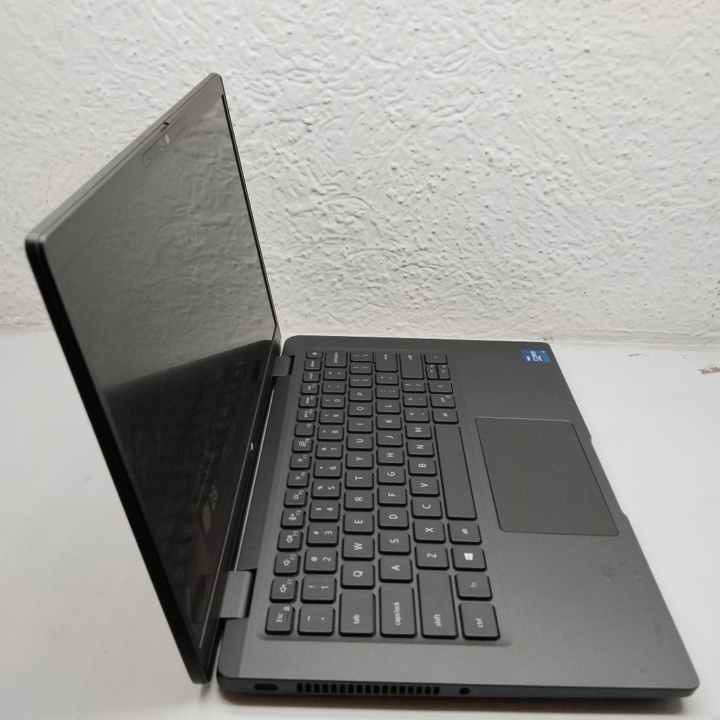 LAPTOP DELL LATITUDE 7430 (2022) 512 GB SSD 16 GB RAM (SEMINUEVO)
