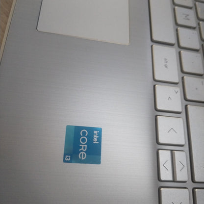 LAPTOP HP 14-DQ2502LA (2022) 256 GB SSD 8 GB RAM (SEMINUEVO)