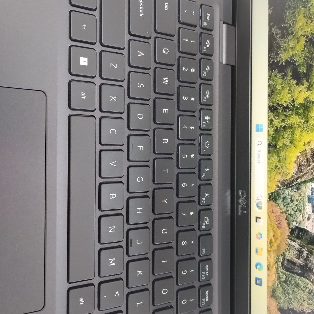 LAPTOP DELL LATITUDE 7430 (2023) 512 GB SSD 16 GB RAM (SEMINUEVO)