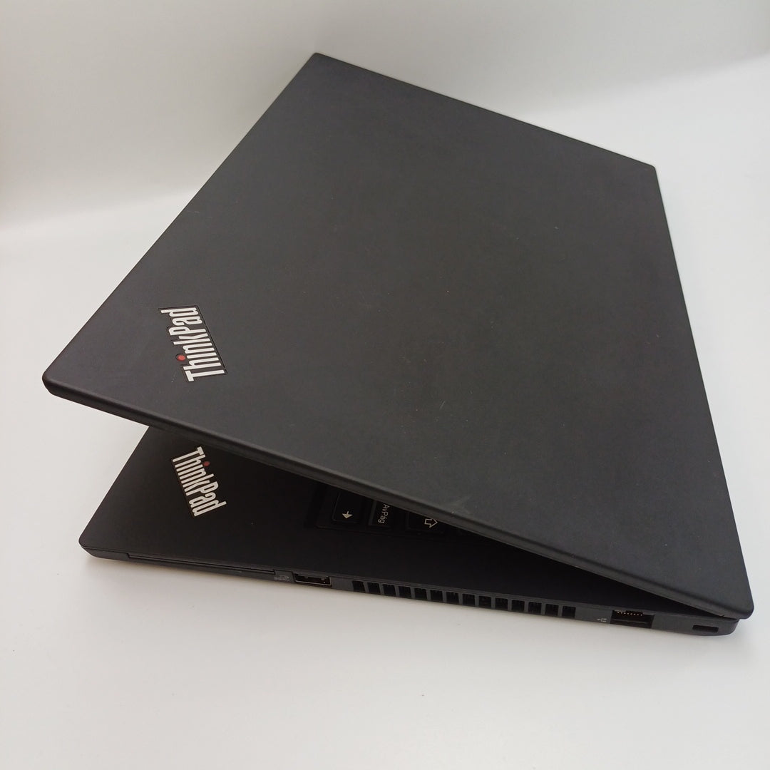 LAPTOP LENOVO THINKPAD T14 GEN 2 (2022) 512 GB SSD 16 GB RAM (SEMINUEVO)