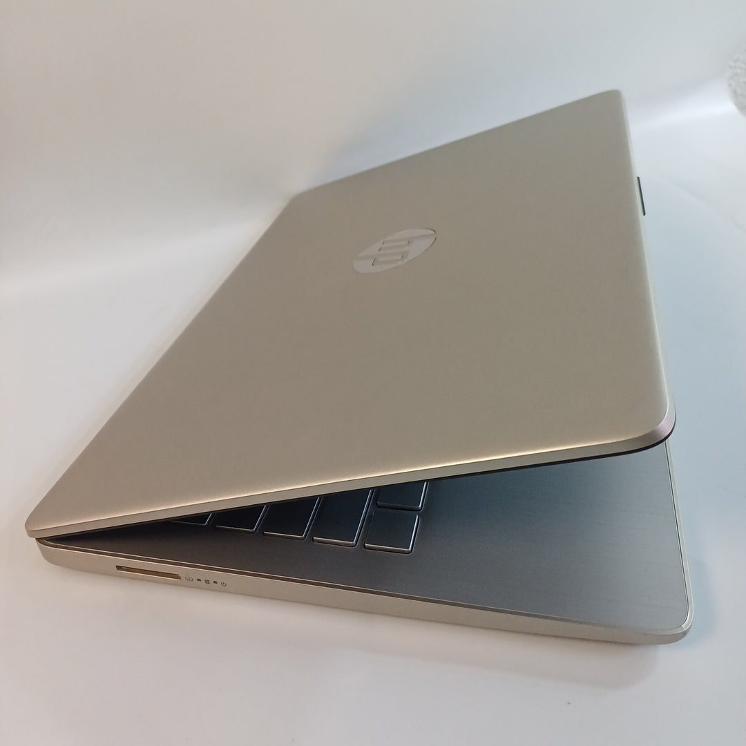 LAPTOP HP 14-DQ2502LA (2022) 256 GB SSD 8 GB RAM (SEMINUEVO)