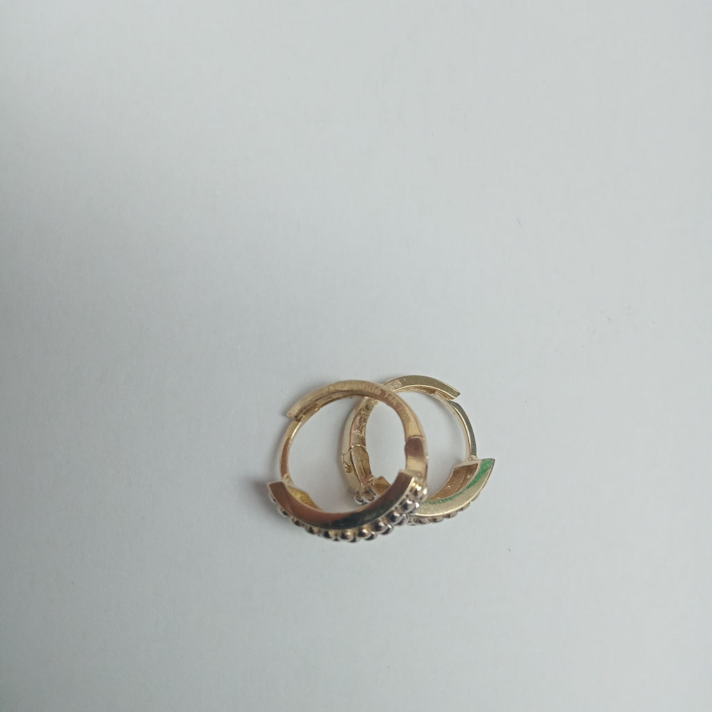 HUGGIES ORO 14K 2.4 (NUEVO)