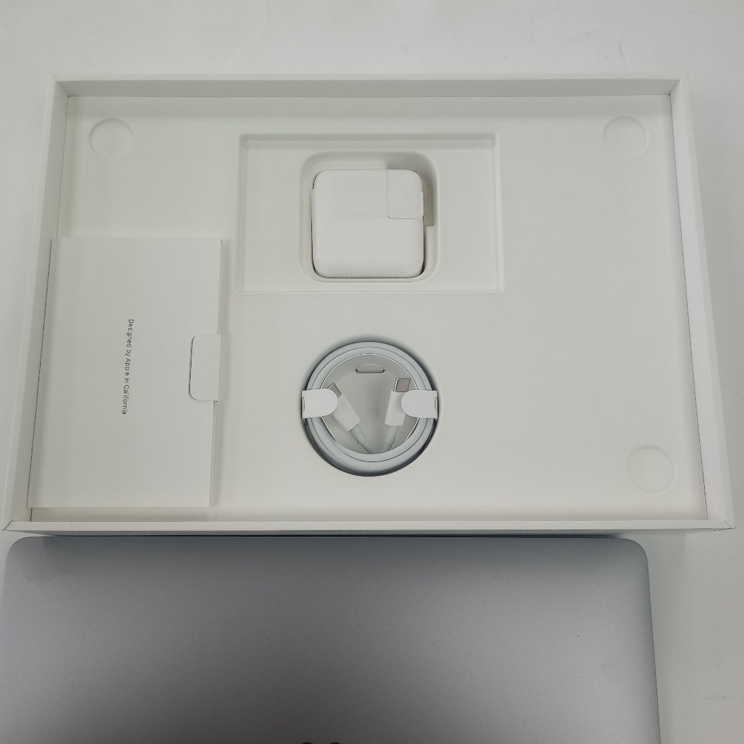 LAPTOP APPLE MACBOOK AIR 13" 2020 3.2 A2337 256 GB SSD 8 GB RAM (SEMINUEVO)