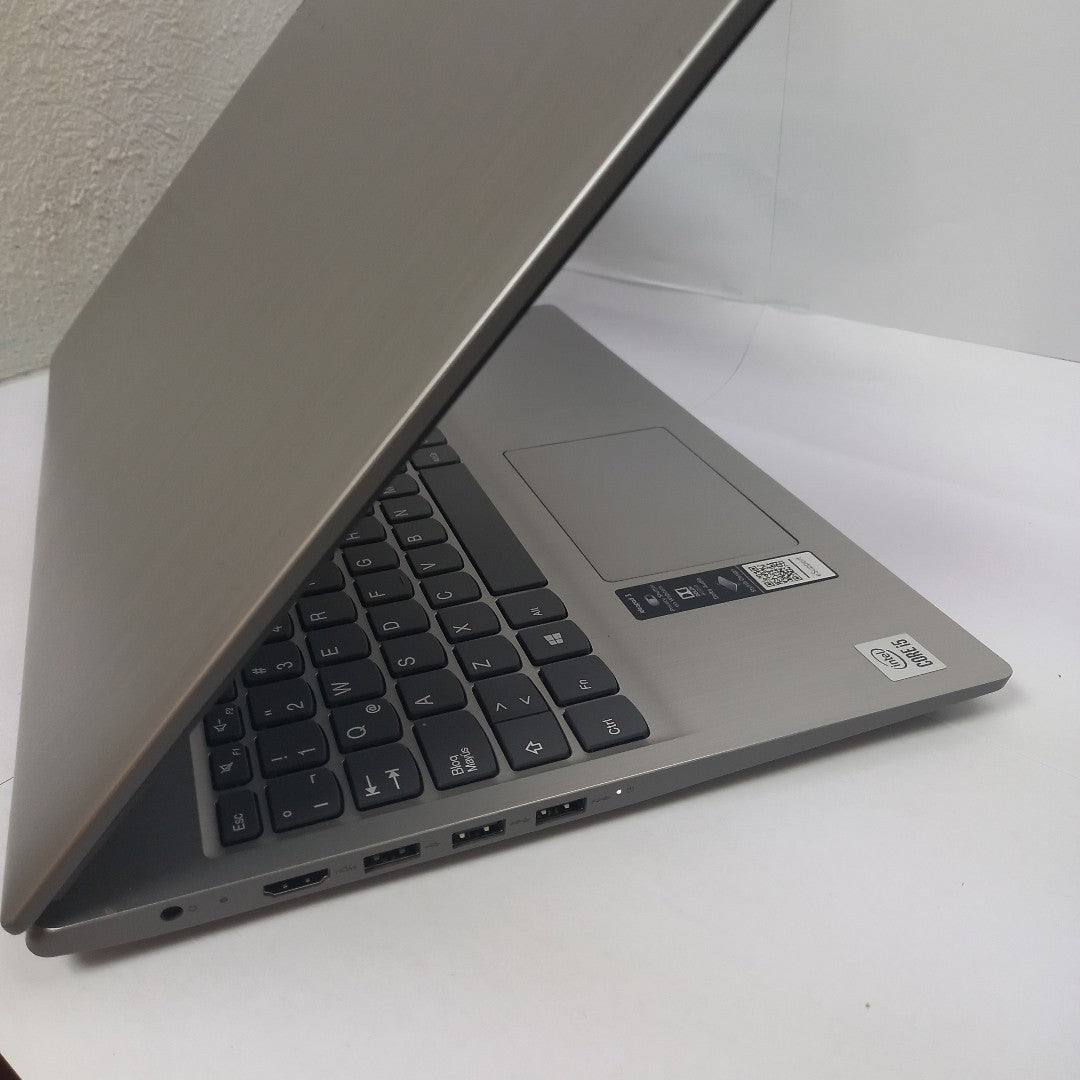 LAPTOP LENOVO IDEAPAD 3 15IML05 (2022) 512 GB SSD 12 GB RAM (SEMINUEVO)