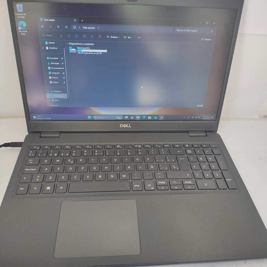 LAPTOP DELL LATITUDE 3520 (2022) 256 GB SSD 8 GB RAM (SEMINUEVO)