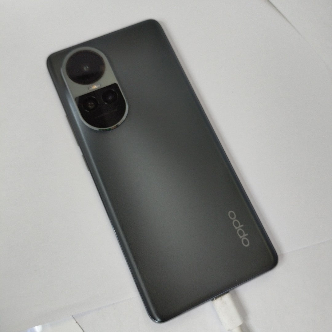 CELULAR OPPO  RENO10 5G CPH2531 (2023) 256 GB 8 GB RAM (SEMINUEVO)