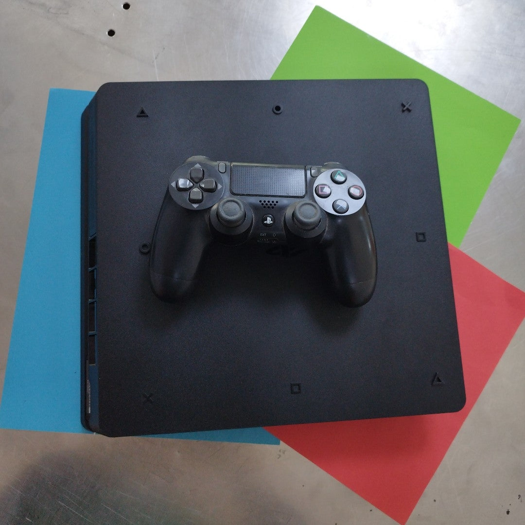CONSOLA DE VIDEOJUEGO SONY PS4 1 TB (SEMINUEVO)