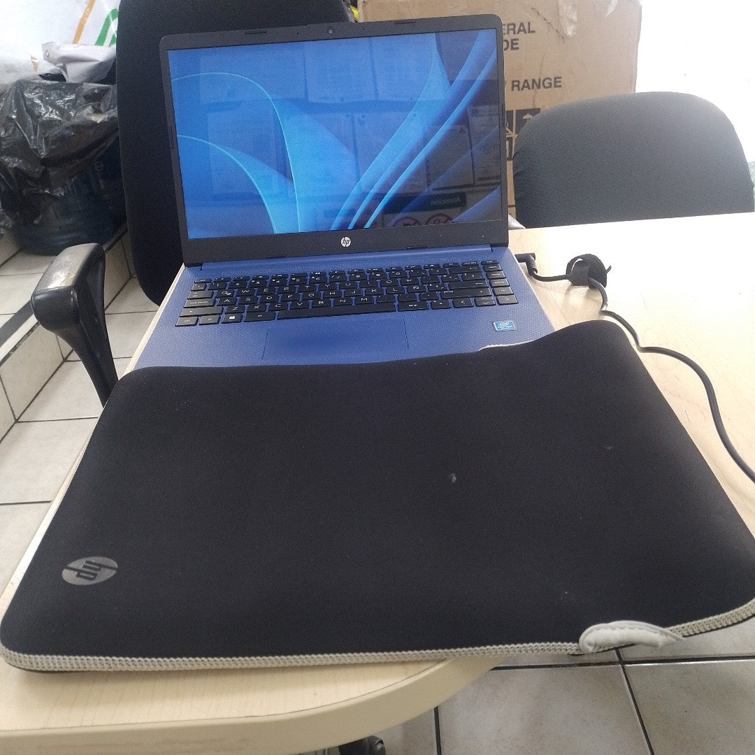 LAPTOP HP 14-DQ0508LA (2022) 256 GB SSD 8 GB RAM (SEMINUEVO)